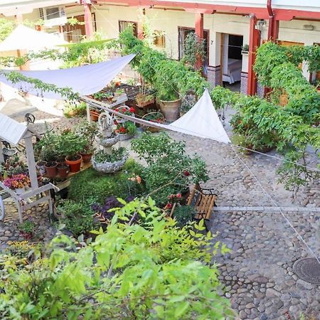 Hostal Castilla Aranjuez Exterior photo