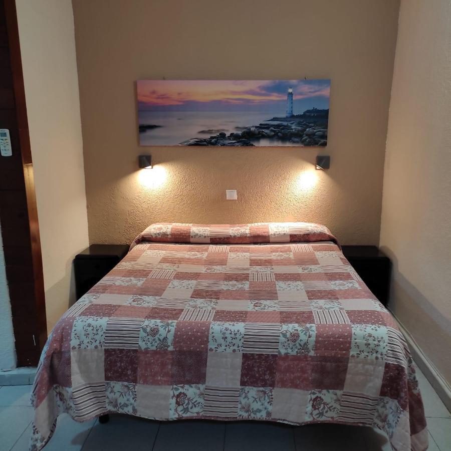 Hostal Castilla Aranjuez Exterior photo