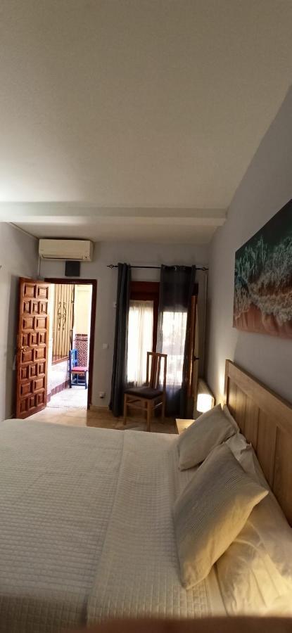 Hostal Castilla Aranjuez Exterior photo