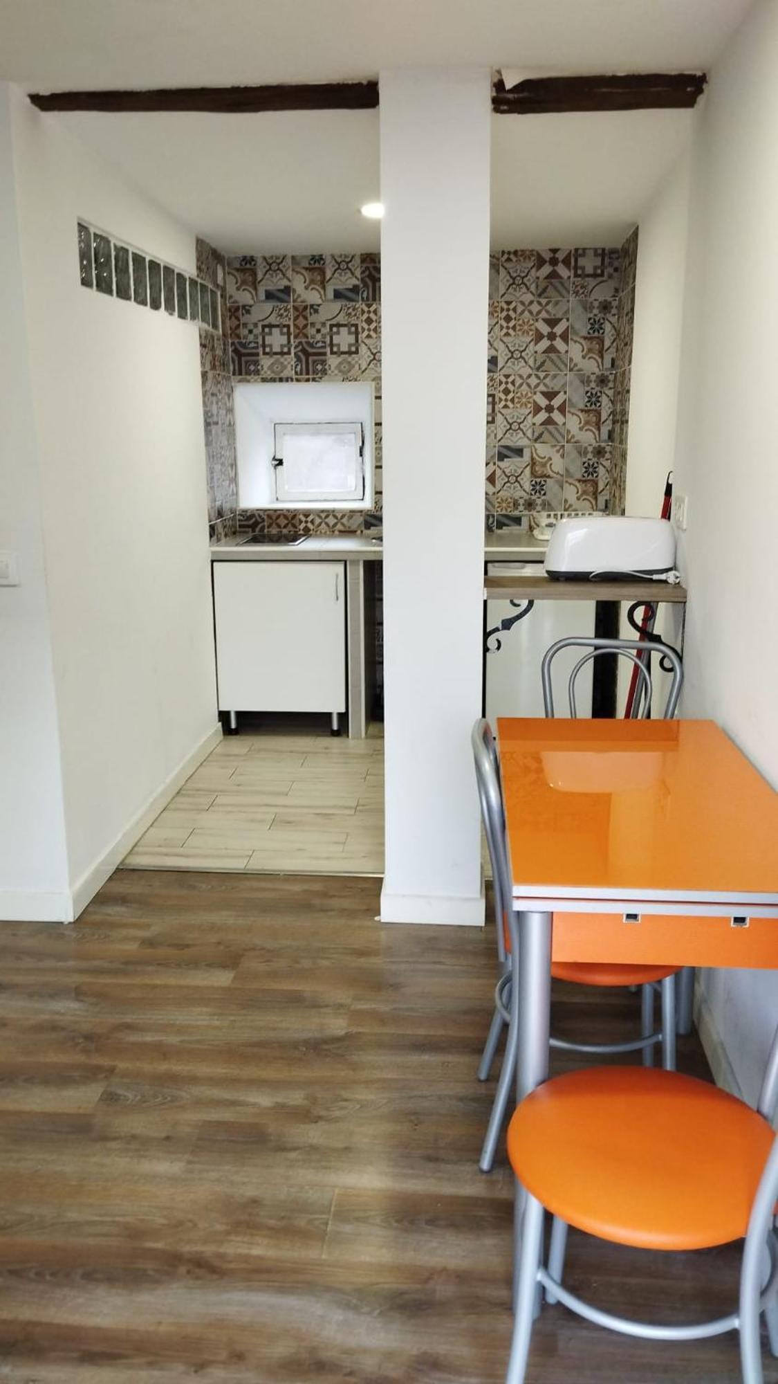 Hostal Castilla Aranjuez Exterior photo